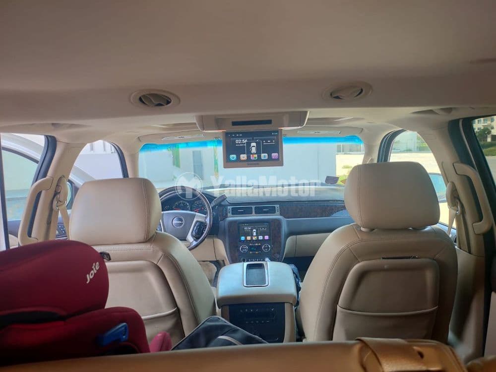 Used GMC Yukon Denali 6.2L V8 (AWD) 2012