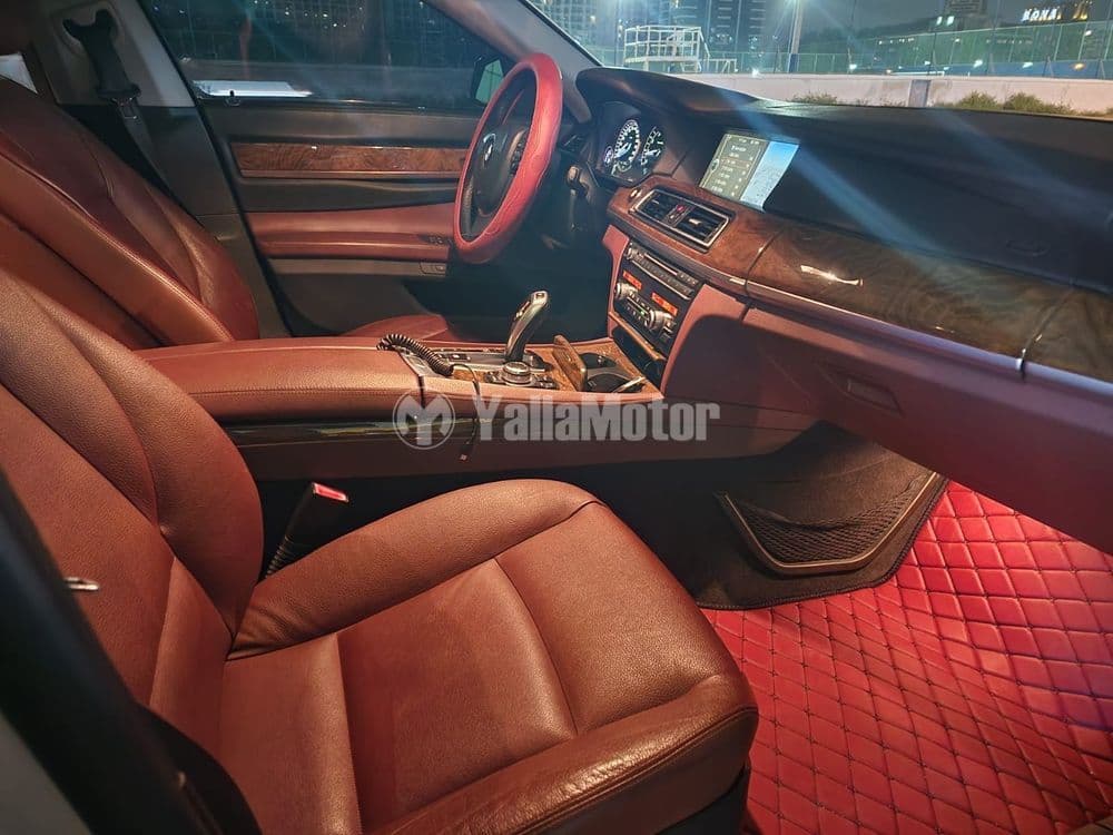 بي إم دبليو الفئة السابعة 730Li 2012 مستعملة