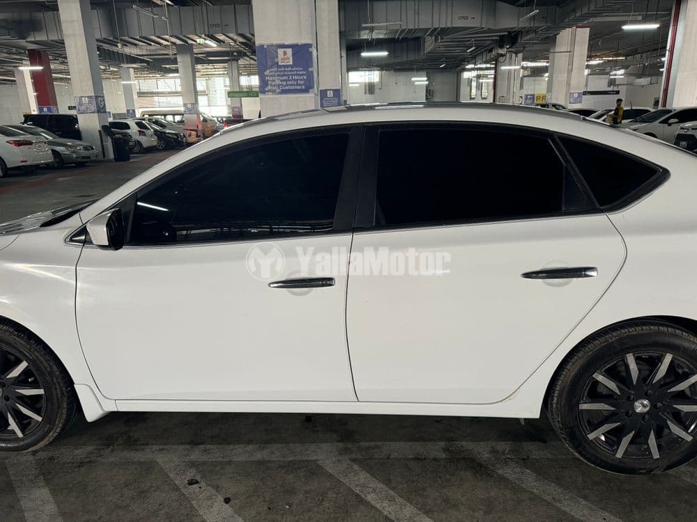 نيسان سنترا 1.6L Full Option 2016 مستعملة