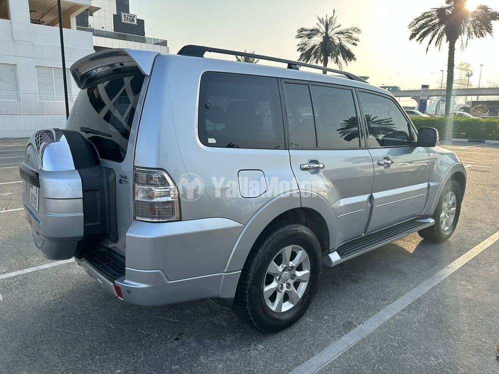 Used Mitsubishi Pajero 3.0L GLS 5 Door Signature Edition 2014