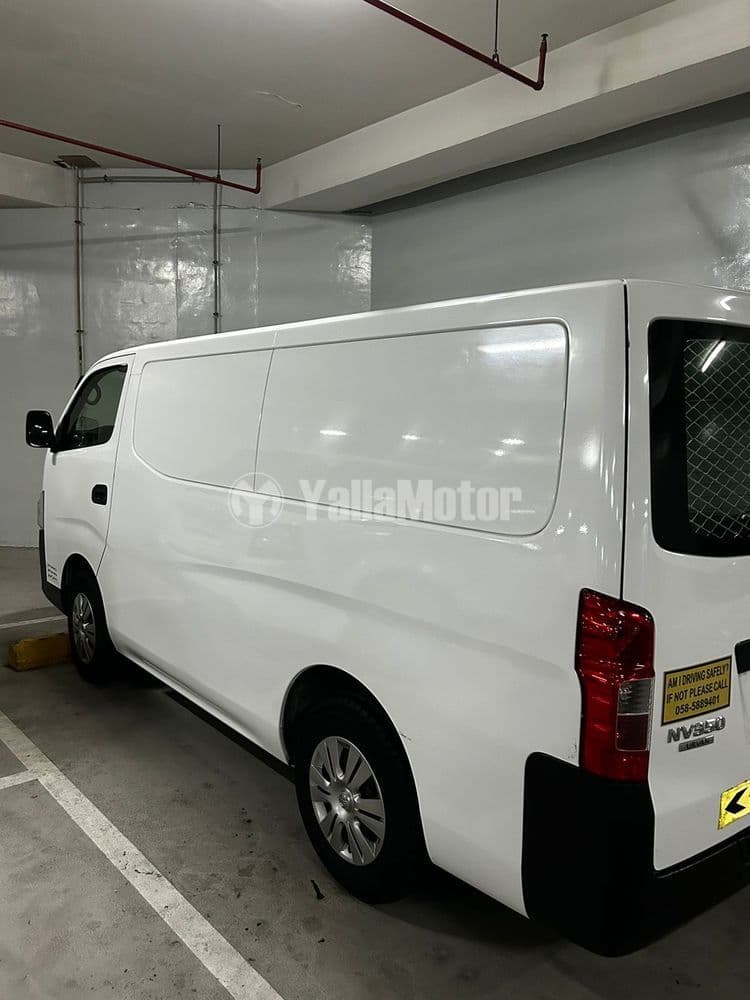 نيسان أورفان 2.5L Panel Van Standard 2021 مستعملة