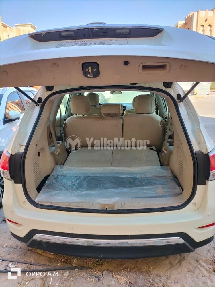 مستعملة نيسان باثفايندر 3.5L SL 4WD 7 Seater 2016