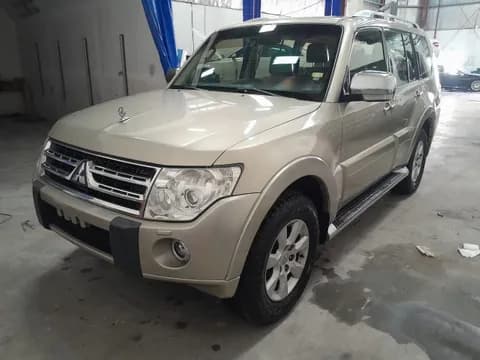 Used Mitsubishi Pajero GLS V6 2011