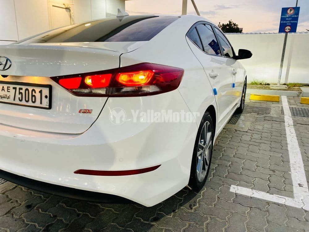 هيونداي Avante 2016 مستعملة