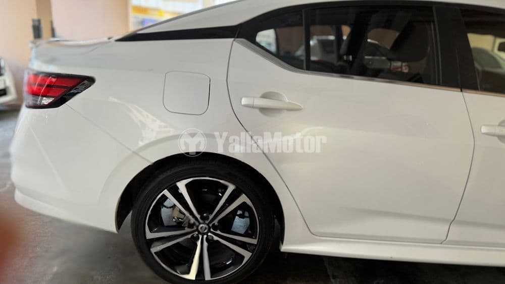 Used Nissan Sentra 2.0L SR 2021