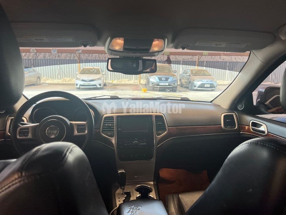 جيب جراند شيروكي 3.6L Limited 2012 مستعملة