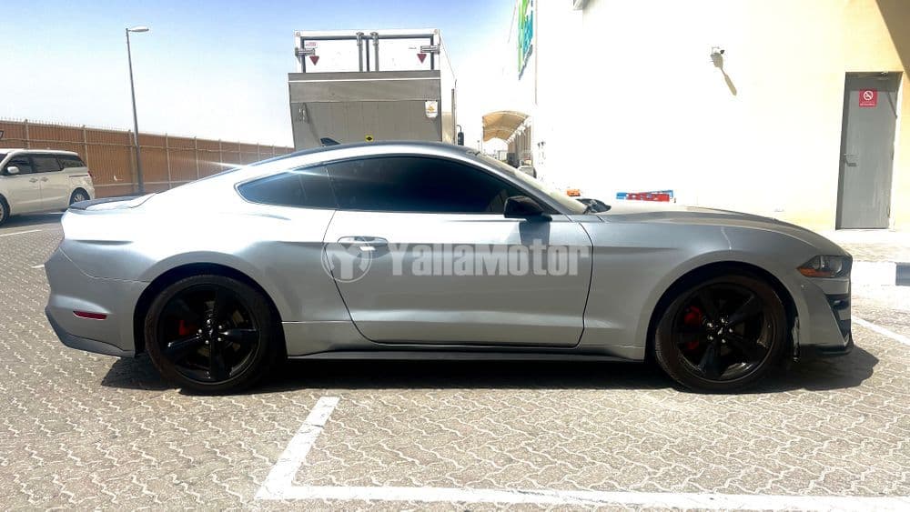 فورد موستانج 2.3L EcoBoost Fastback Premium 2021 مستعملة