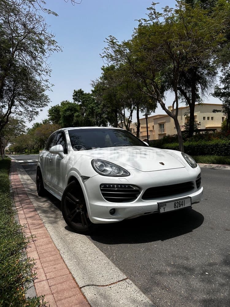 Used Porsche Cayenne S 2012