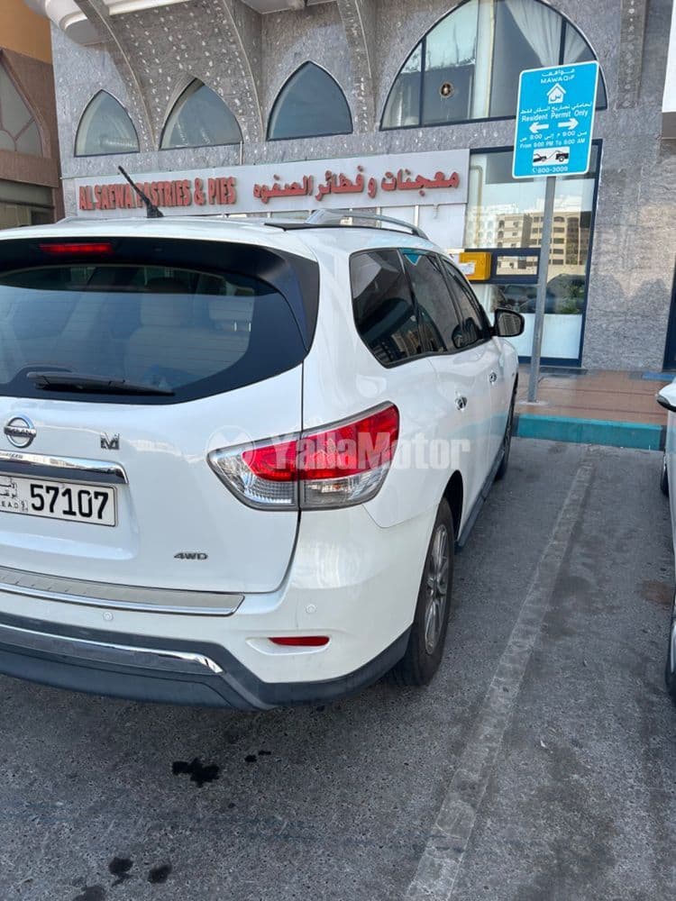 نيسان باثفايندر S 4WD 2013 مستعملة