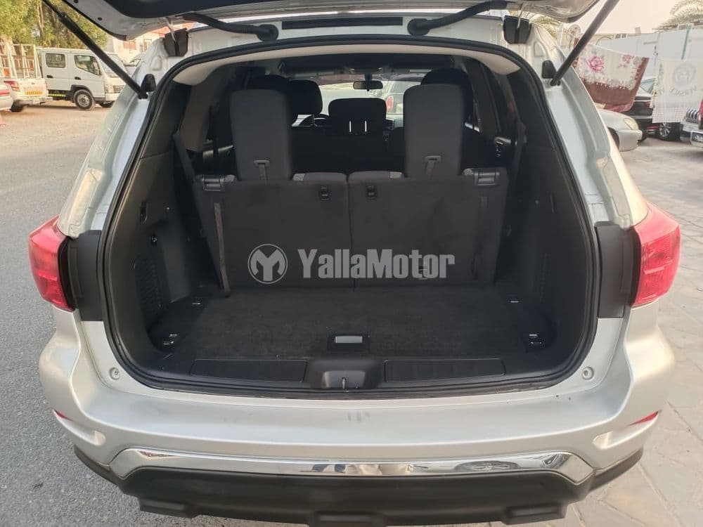 نيسان باثفايندر 3.5L S 4WD 2017 مستعملة