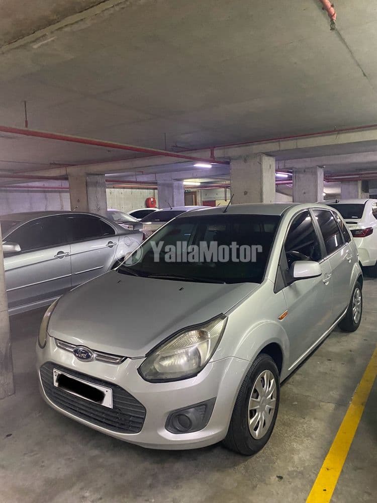 مستعملة فورد فيجو 1.6L تريند 2015