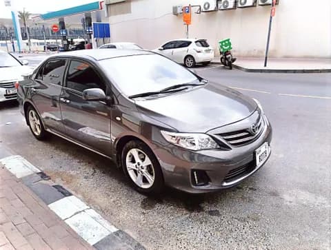 Used Toyota Corolla 2013