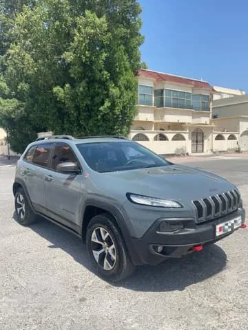 جيب شيروكي 3.2L Trailhawk 2014 مستعملة جيب شيروكي 3.2L Trailhawk 2014 مستعملة used_cars.forSale