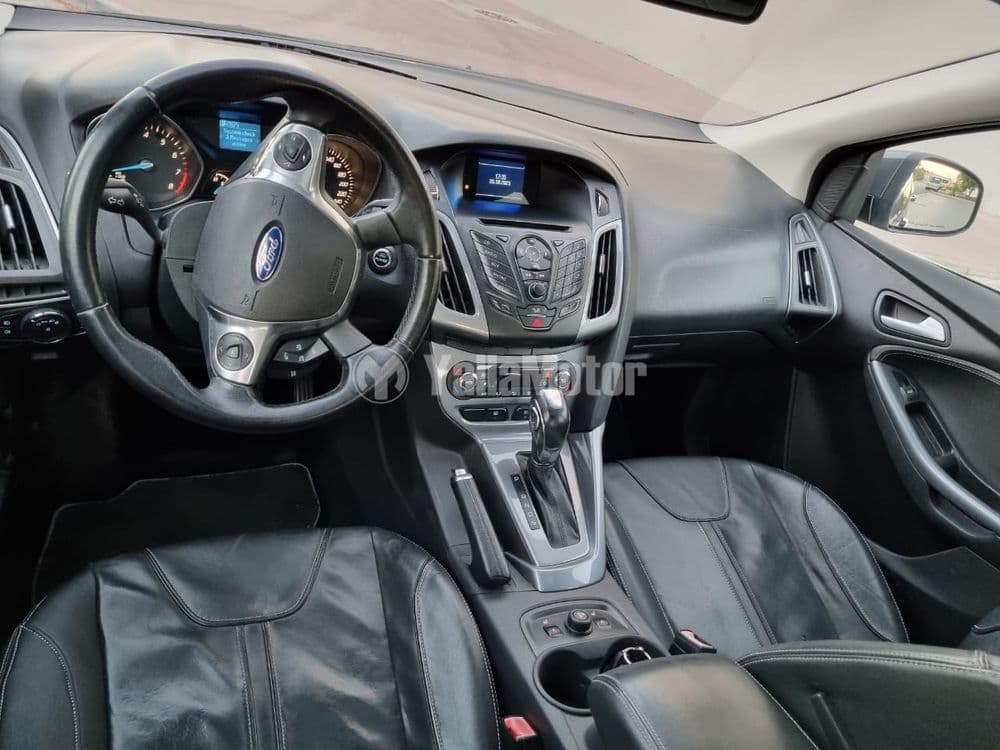 فورد فوكس 2.0L تاتينيوم 2013 مستعملة