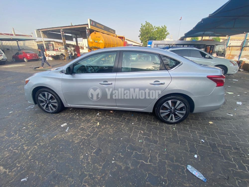 مستعملة نيسان سنترا 1.8L SV 2019