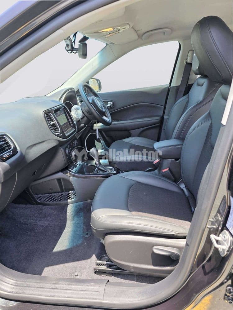 جيب كومباس لمتيد 2021 مستعملة