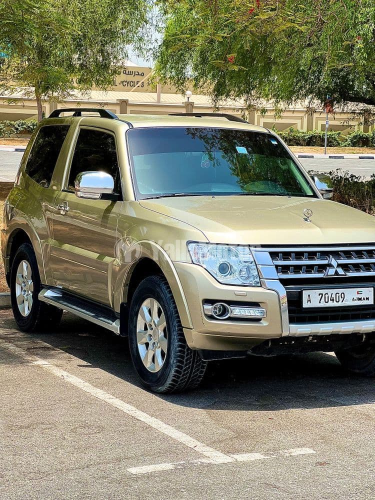 Used Mitsubishi Pajero 3.5L 3 Door Mid 2017