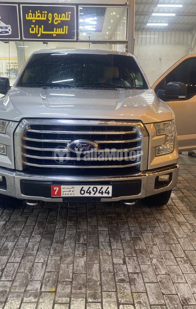 فورد أف-150 5.0L Crew Cab XLT Chrome Pack 2015 مستعملة