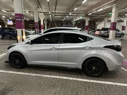 Used Hyundai Elantra 1.8L 2016