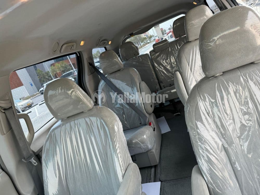 Used Toyota Sienna 2014