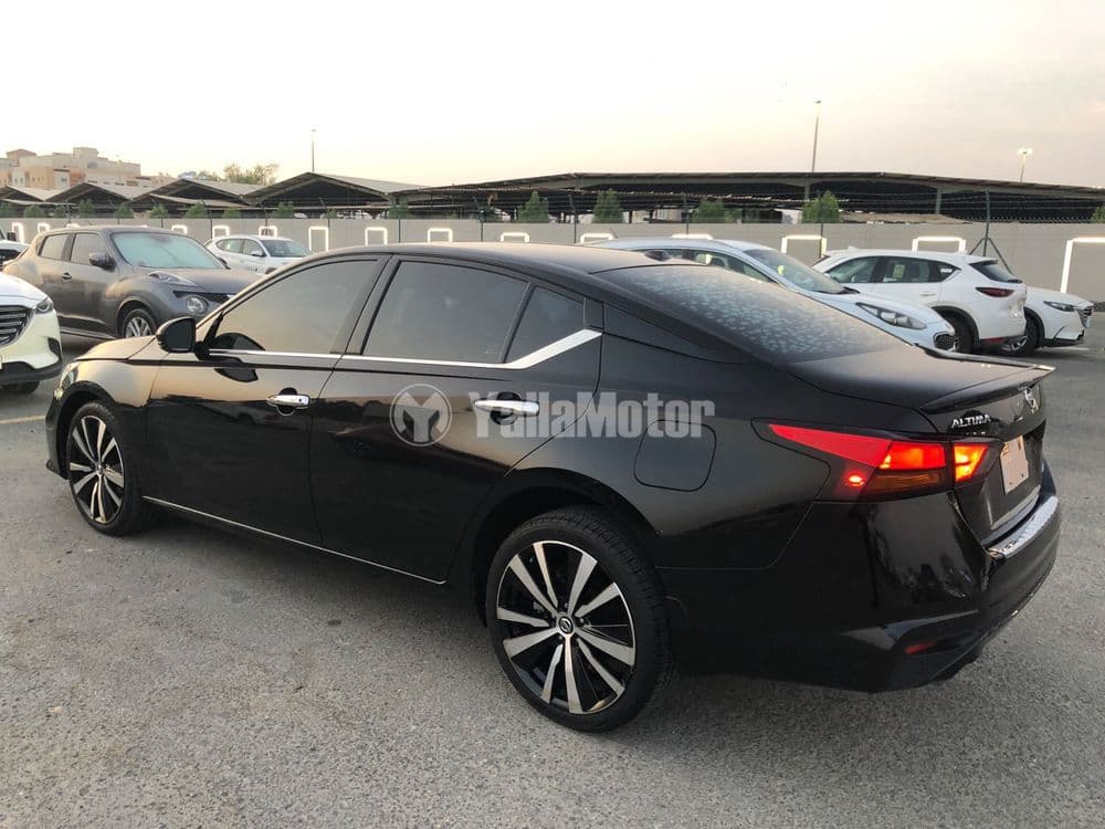 Used Nissan Altima 2.5 SL 2021