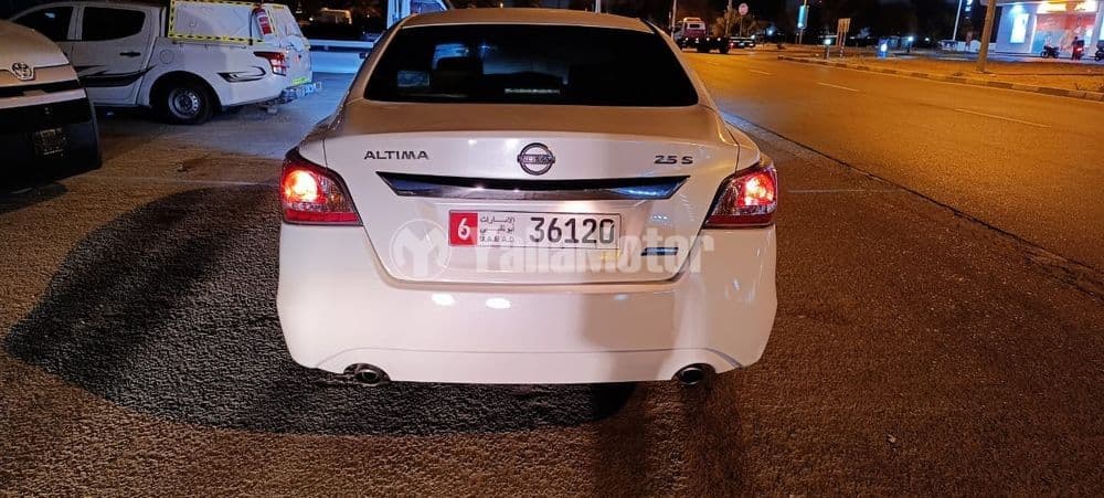 Used Nissan Altima 2.5 S 2014