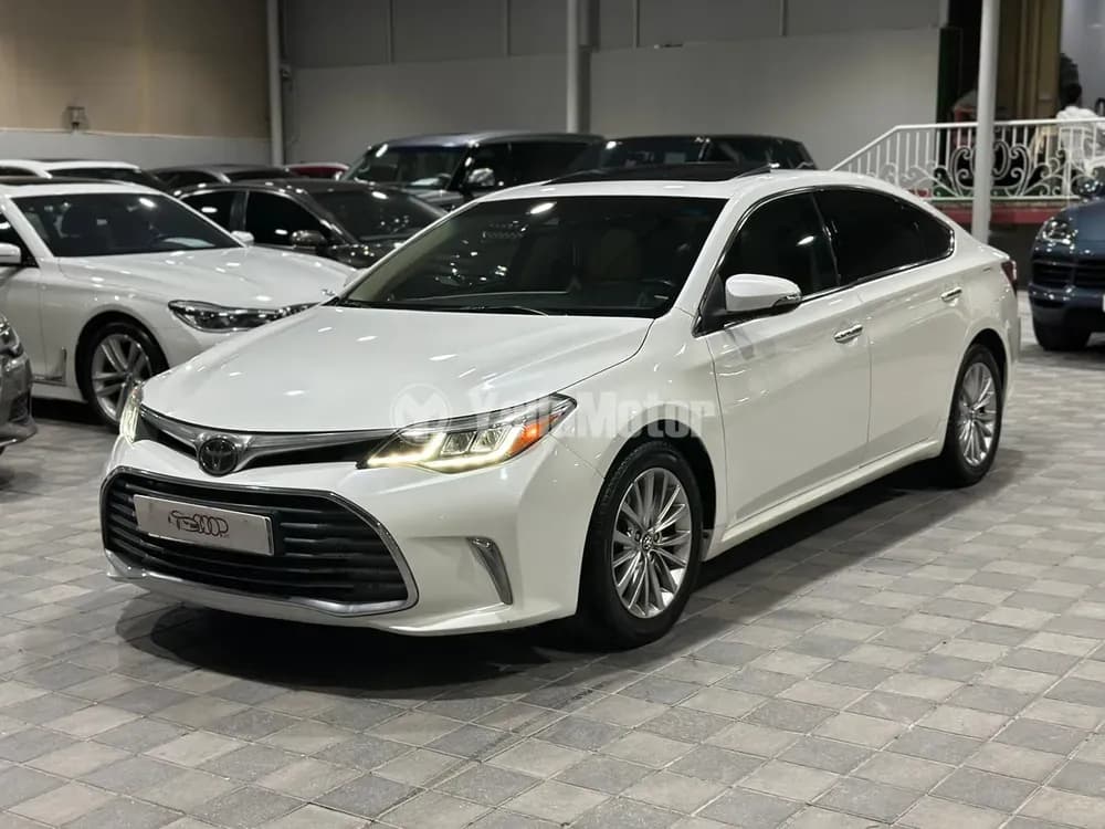 Used Toyota Avalon 3.5L Limited Navigation 2017