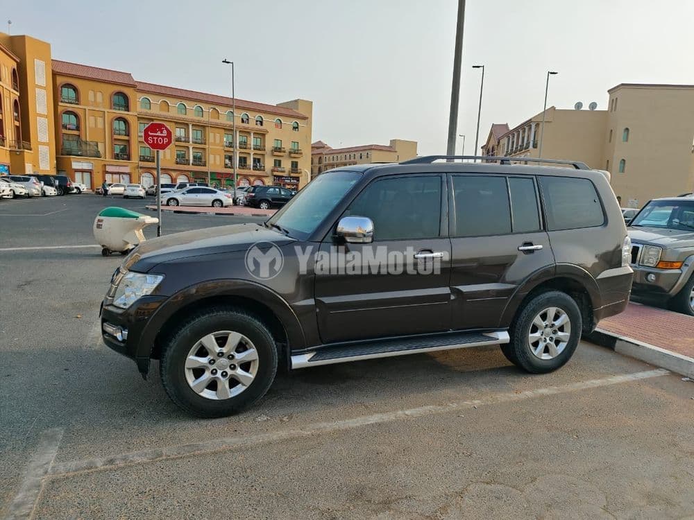 Used Mitsubishi Pajero 3.5L 5 Door Mid 2017