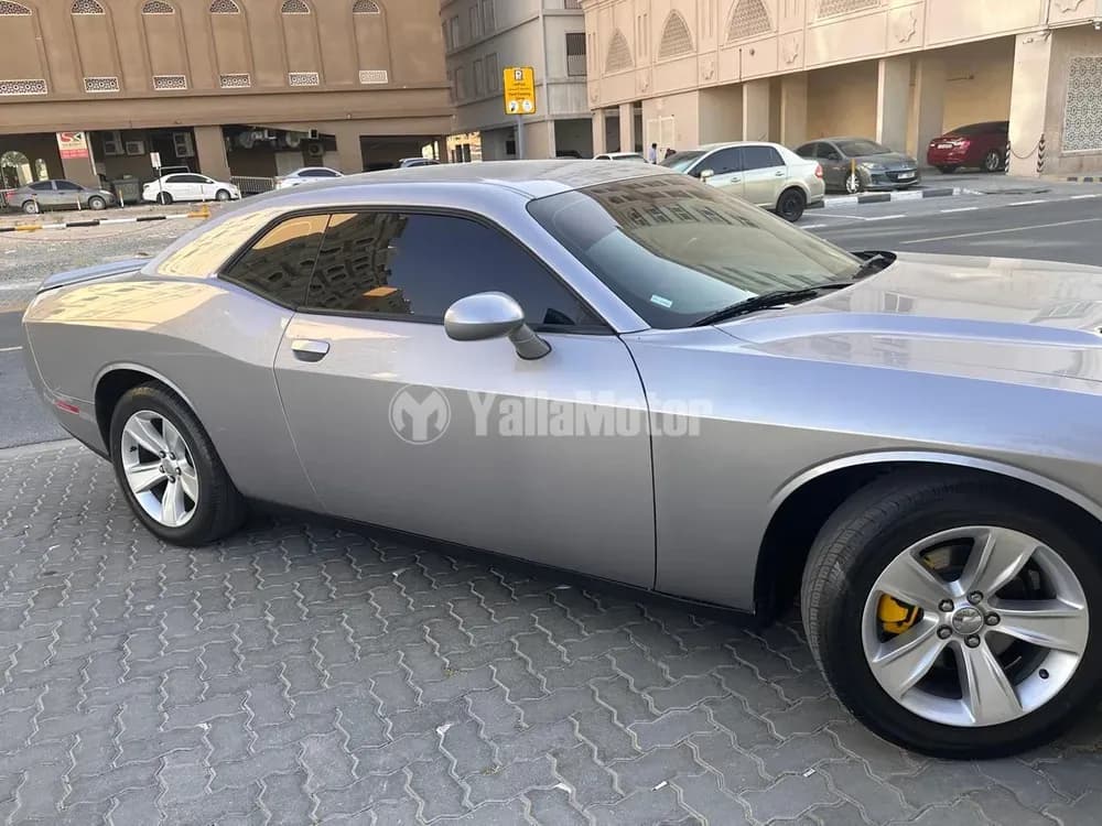 Used Dodge Challenger 3.6L SXT 2018
