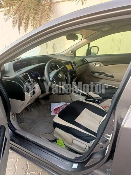 مستعملة هوندا سيفيك 2013