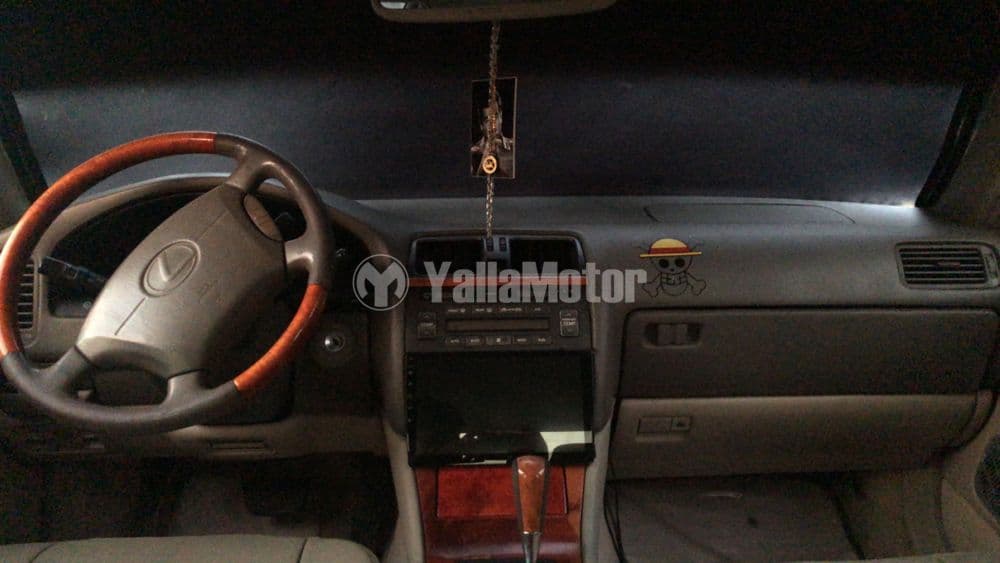 Used Lexus LS 400 1998