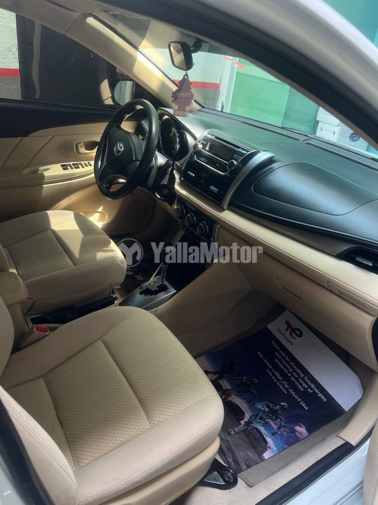 مستعملة تويوتا يارس 1.5L SE 2017