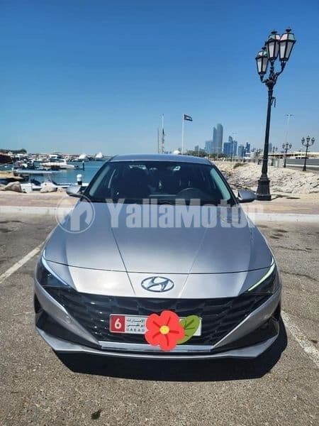 Used Hyundai Elantra 2021