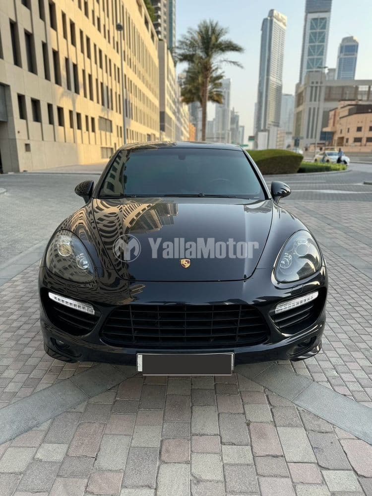 Used Porsche Cayenne GTS 2014