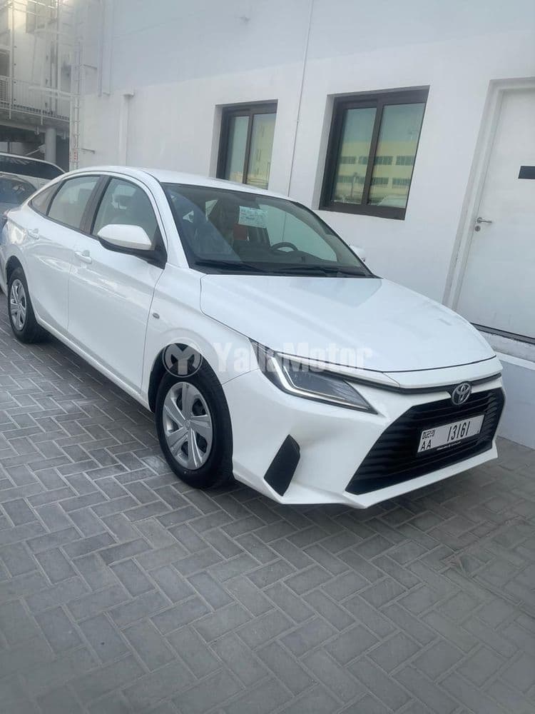 New Toyota Yaris 1.3L SE 2024