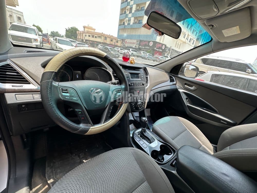 Used Hyundai Santa Fe 2.4L AWD 2017