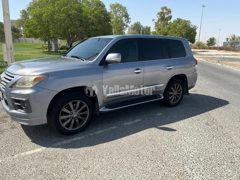 Used Lexus LX 570 2010