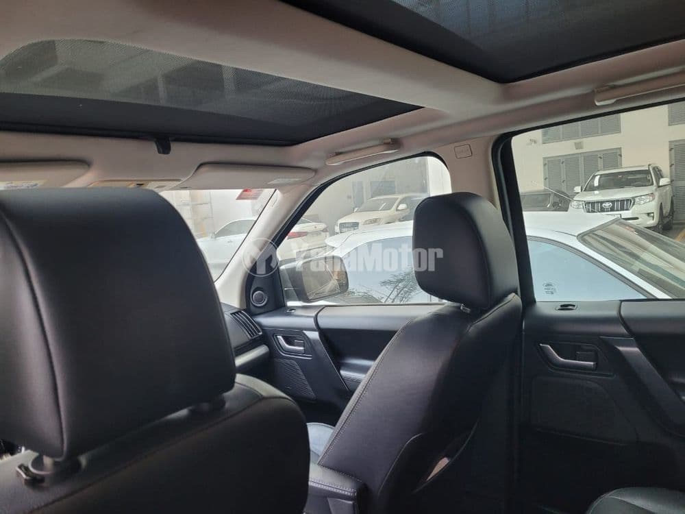 مستعملة لاند روفر إل آر2 3. HSE 2012