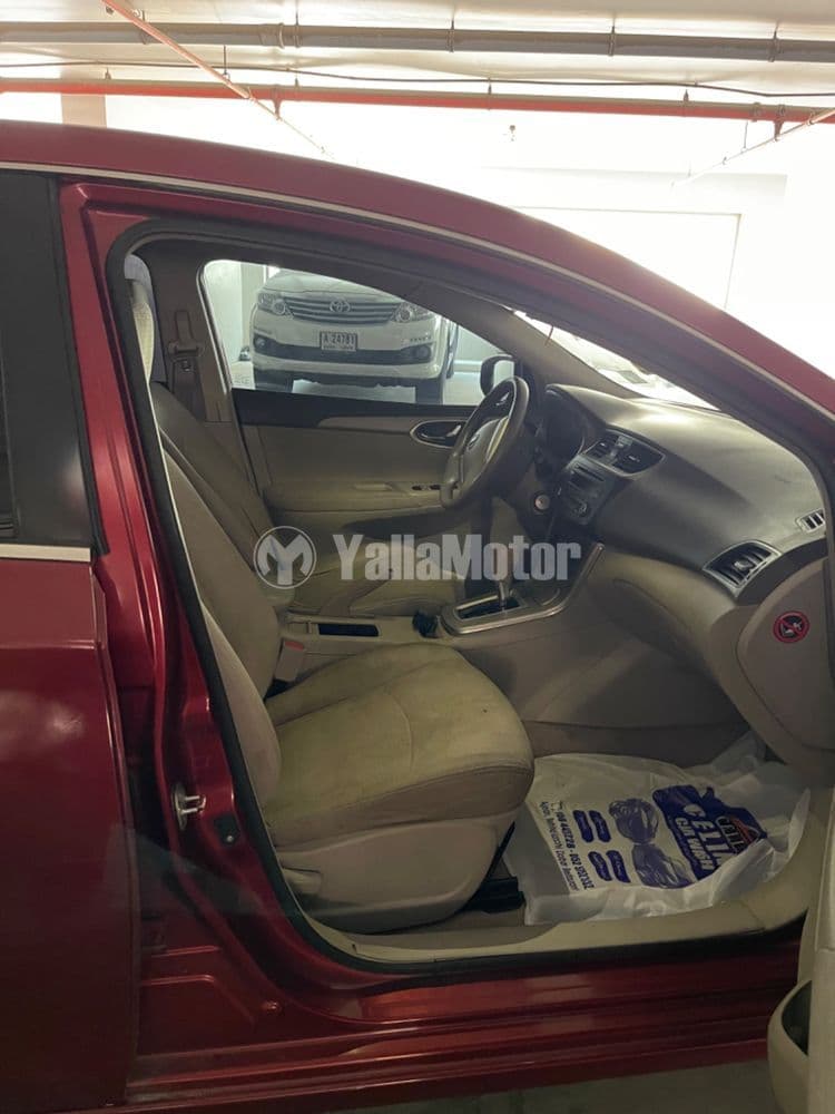 نيسان سنترا 1.6L سيدان 2015 مستعملة