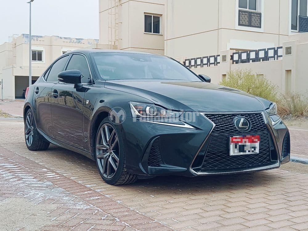 Used Lexus IS 300 2019
