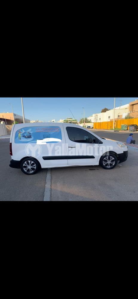 بيجو بارتنر بي9 1.6L K9 2015 مستعملة