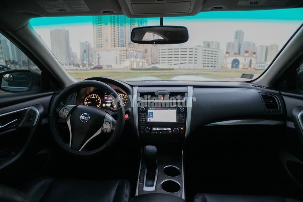 نيسان التيما 2.5 SL 2015 مستعملة