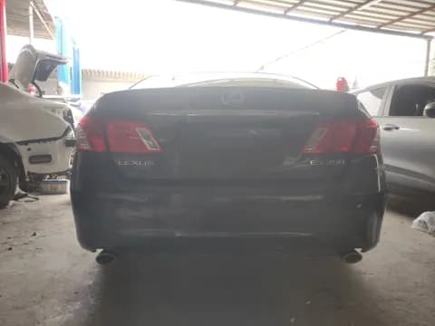 Used Lexus ES 350 4 door 3.5L 2010