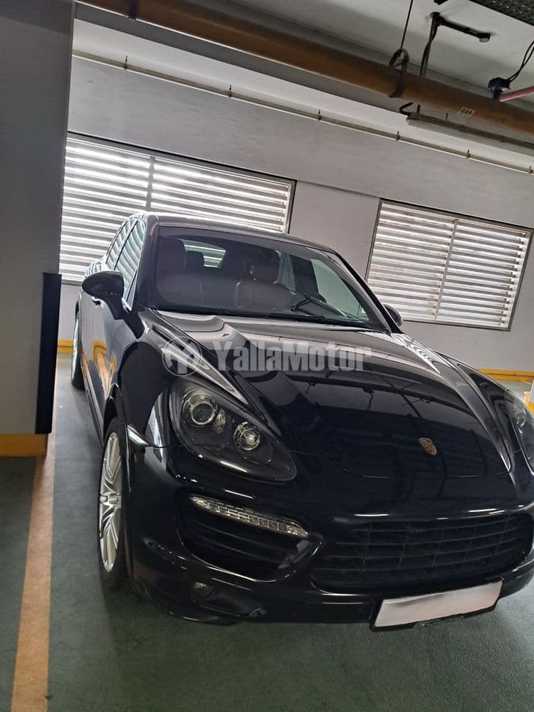 Used Porsche Cayenne GTS 2014