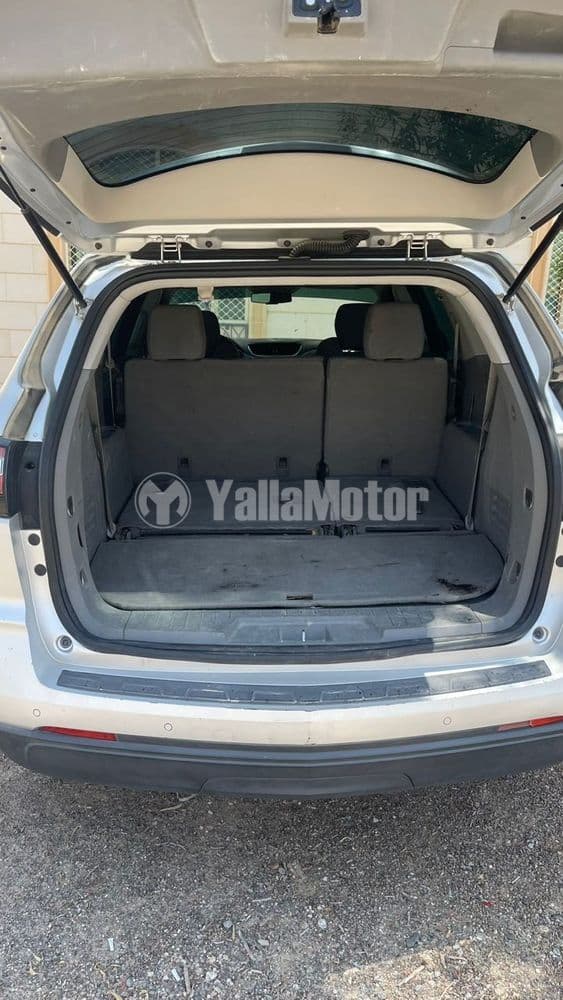Used Chevrolet Traverse 3.6L LS 2014