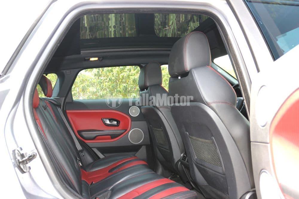 Used Land Rover Range Rover Evoque 2.0T R-Dynamic S 250 PS 2014