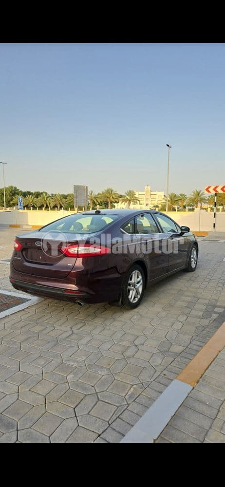 فورد فيوجن 2.5L SE قماش 2014 مستعملة