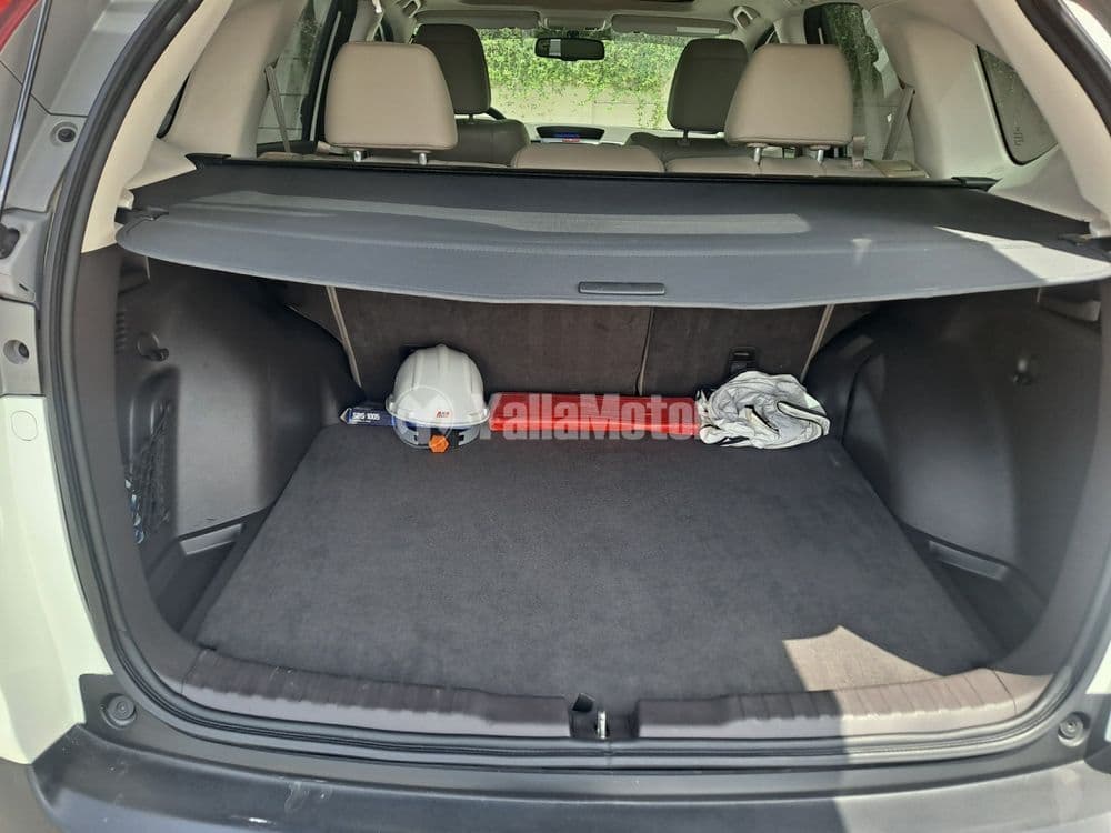 هوندا سي أر-في EX Full Option AWD 2012 مستعملة