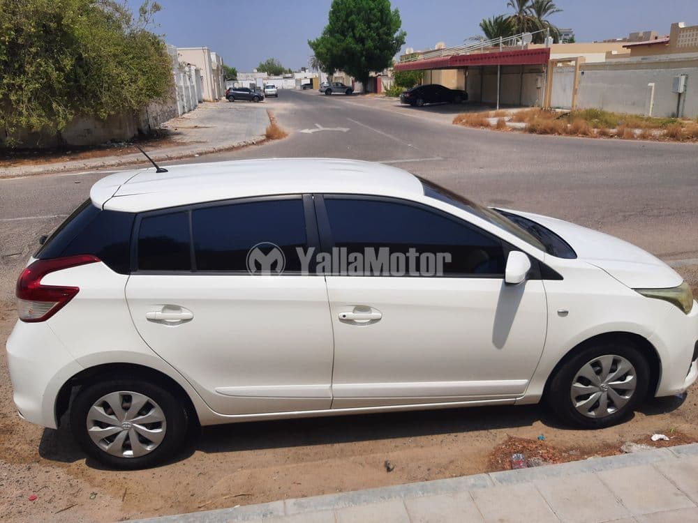 تويوتا يارس هاتشباك 1.5L SE 2016 مستعملة