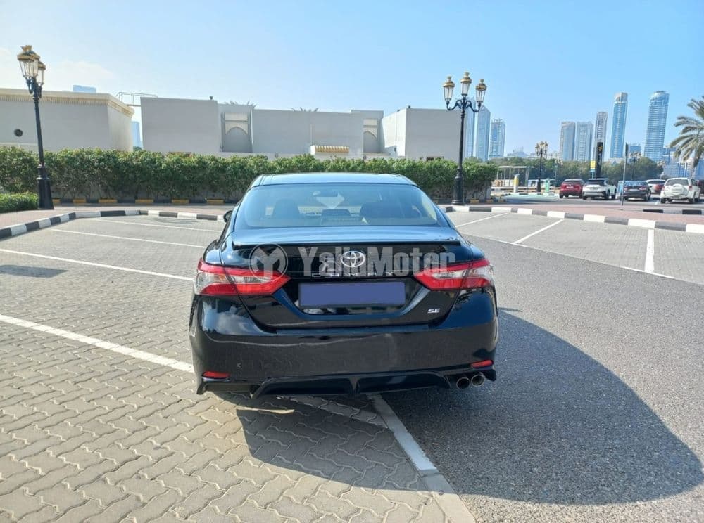 Used Toyota Camry 2.5L SE 178 HP 2018